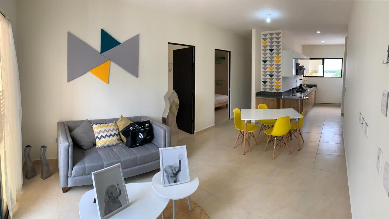Yellowsub Apartments Канкун Экстерьер фото